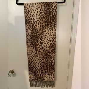 Soft, acrylic scarf